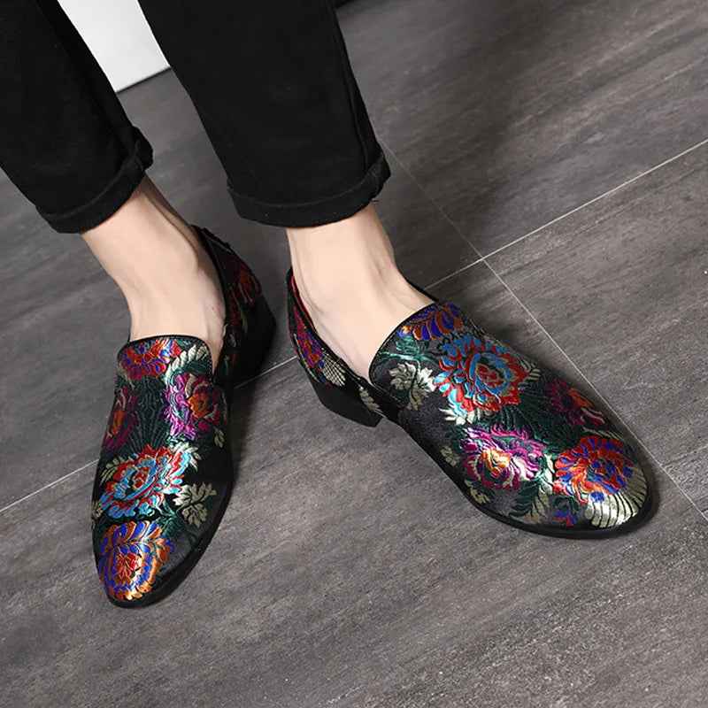 Hot Embroidered Men Loafers