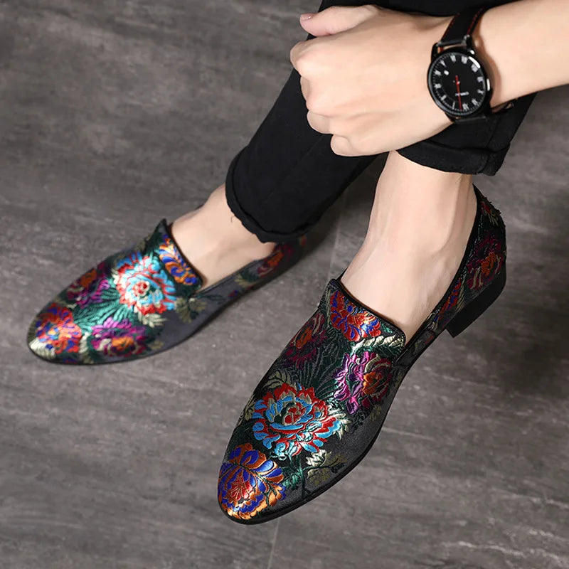 Hot Embroidered Men Loafers