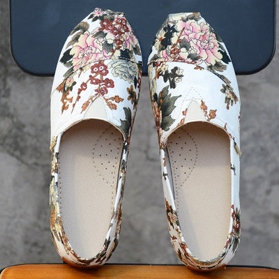 Chinese-Style Hand-Painted Shoes